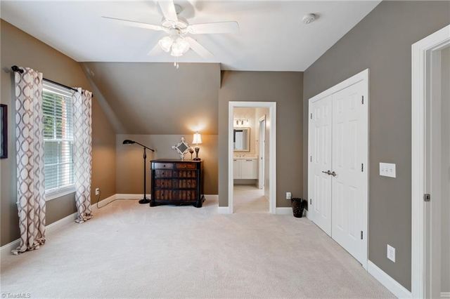 350 Abbotts Crossing, High Point, NC 27265