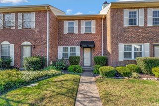 139 Thistle Ln, Hermitage, TN 37076