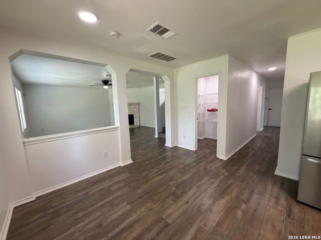 25610 Crimson Beauty, San Antonio, TX 78260