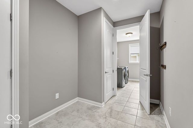 3579 Sugar Pine Lane, Zionsville, IN 46077