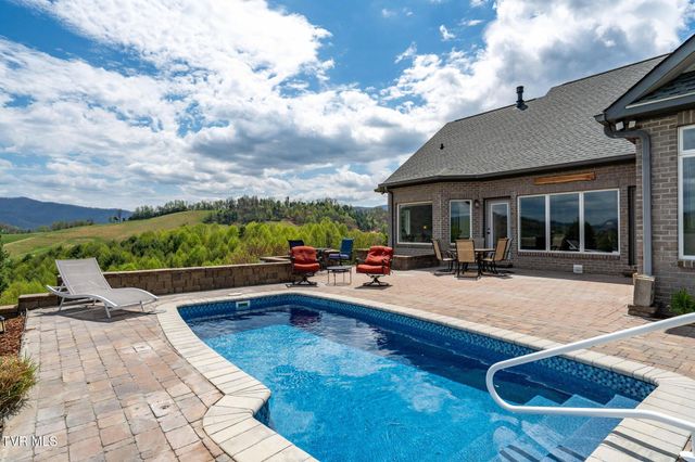 4861 Dry Hill Road, Butler, TN 37640