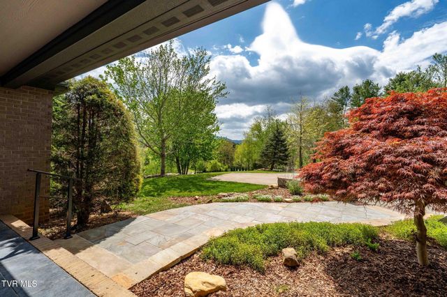 4861 Dry Hill Road, Butler, TN 37640