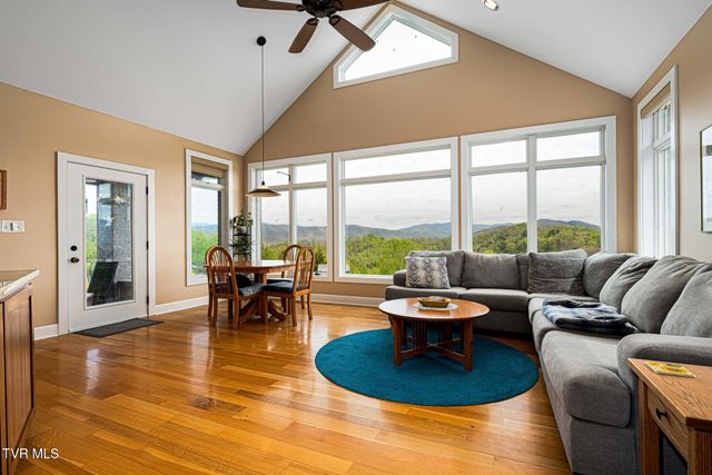 4861 Dry Hill Road, Butler, TN 37640