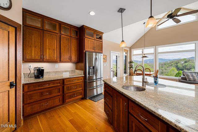 4861 Dry Hill Road, Butler, TN 37640