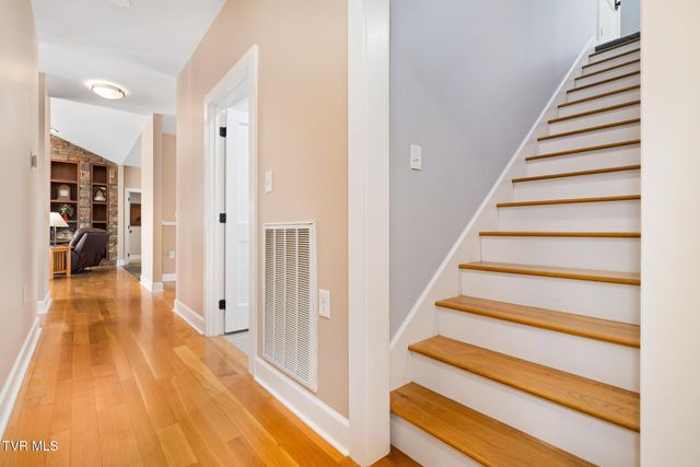 4861 Dry Hill Road, Butler, TN 37640