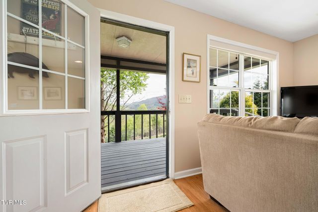 4861 Dry Hill Road, Butler, TN 37640