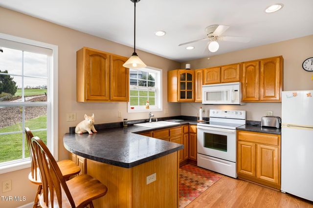 4861 Dry Hill Road, Butler, TN 37640