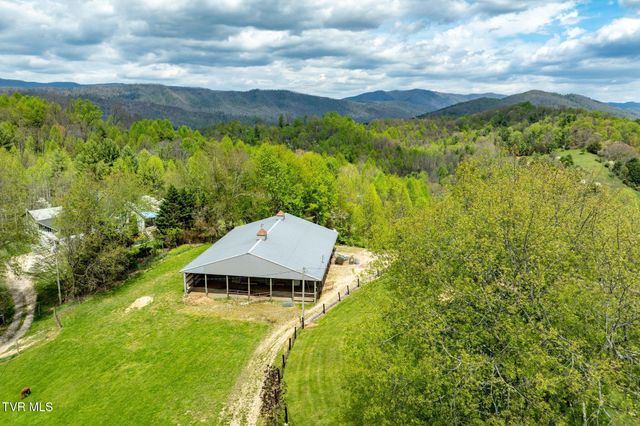 4861 Dry Hill Road, Butler, TN 37640