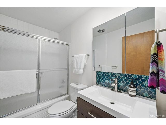 7780 S Sheridan Ct, Littleton, CO 80128