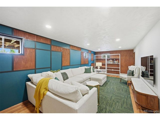 7780 S Sheridan Ct, Littleton, CO 80128
