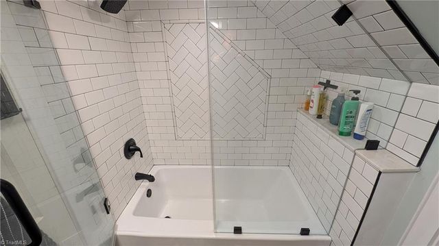7513 Greenlawn Drive, Summerfield, NC 27358