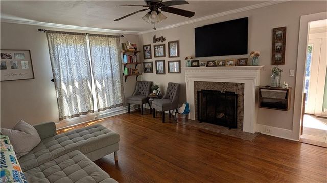 7513 Greenlawn Drive, Summerfield, NC 27358