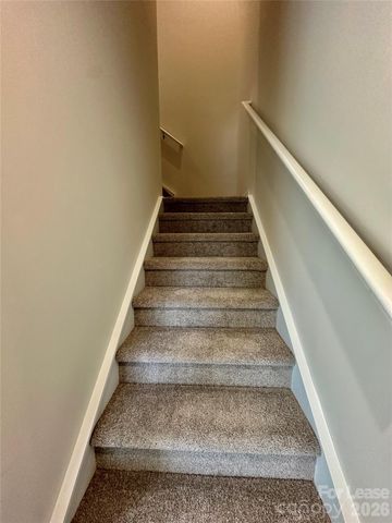 8038 Sinnet Place, Charlotte, NC 28269