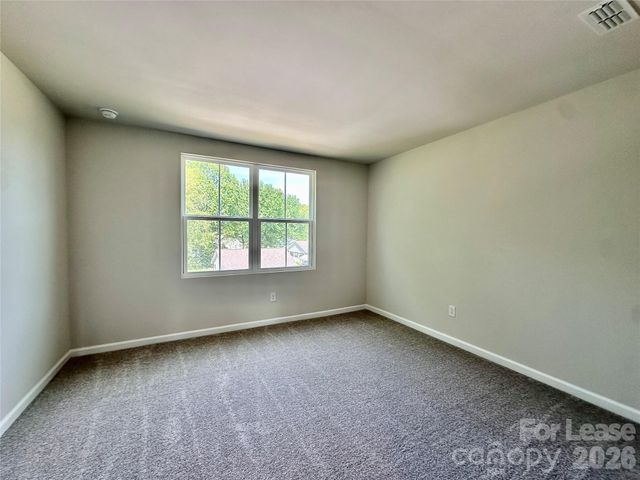 8038 Sinnet Place, Charlotte, NC 28269