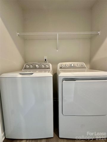 8038 Sinnet Place, Charlotte, NC 28269