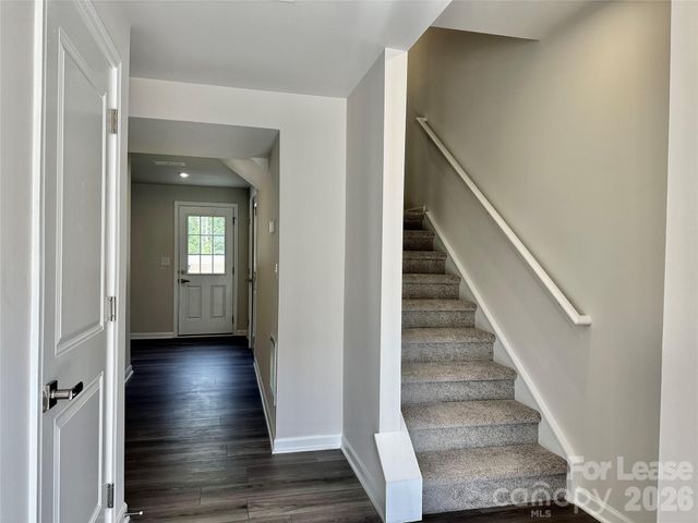 8038 Sinnet Place, Charlotte, NC 28269