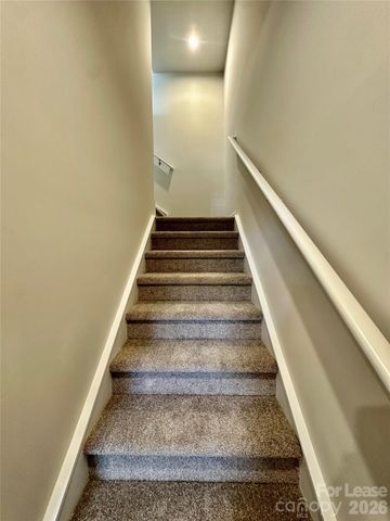 8038 Sinnet Place, Charlotte, NC 28269