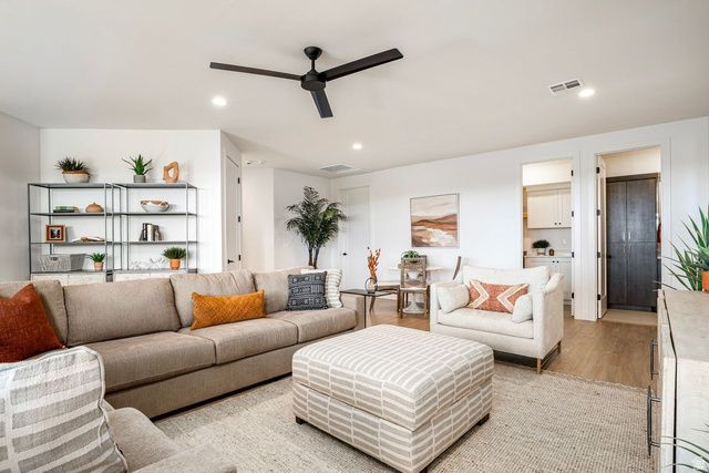 1491 W SHINNECOCK DR, St. George, UT 84770