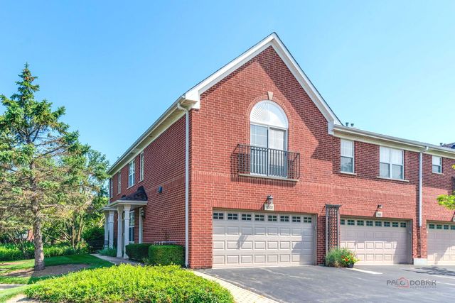 1002 Kensington Drive, Northbrook, IL 60062