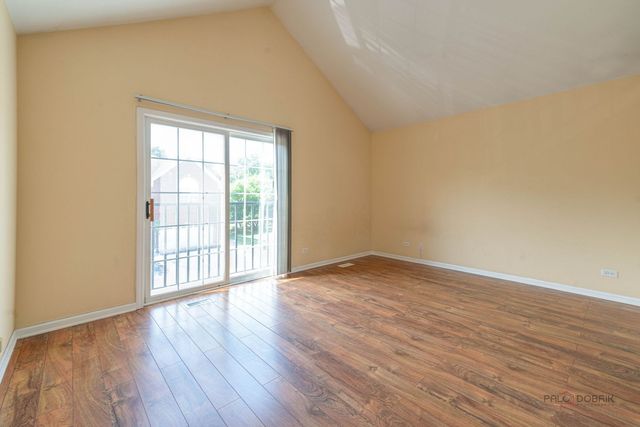1002 Kensington Drive, Northbrook, IL 60062