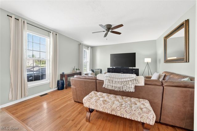 37830 Stoney Lake Drive, North Ridgeville, OH 44039