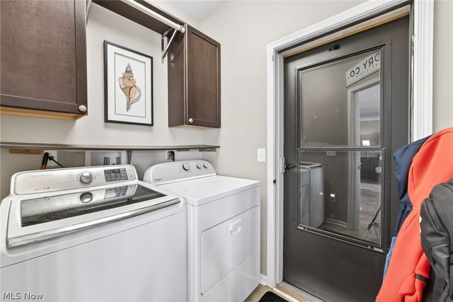 37830 Stoney Lake Drive, North Ridgeville, OH 44039