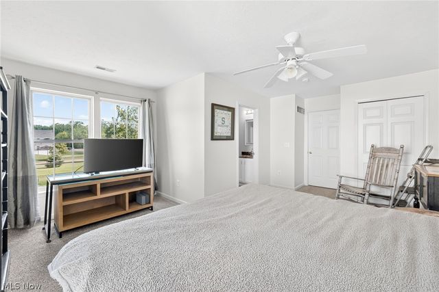 37830 Stoney Lake Drive, North Ridgeville, OH 44039