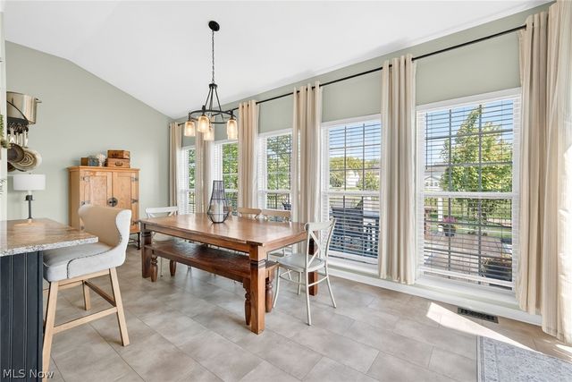 37830 Stoney Lake Drive, North Ridgeville, OH 44039