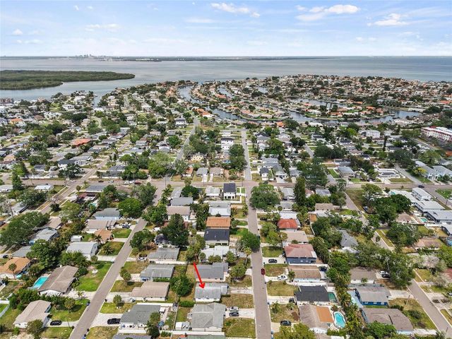 1735 MISSISSIPPI AVENUE NE, St Petersburg, FL 33703
