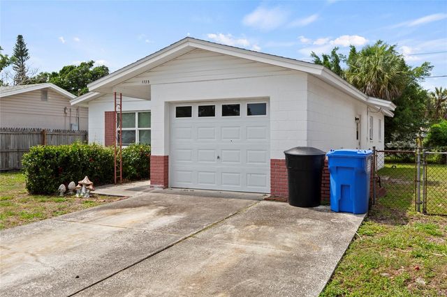 1735 MISSISSIPPI AVENUE NE, St Petersburg, FL 33703