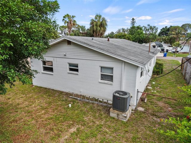 1735 MISSISSIPPI AVENUE NE, St Petersburg, FL 33703