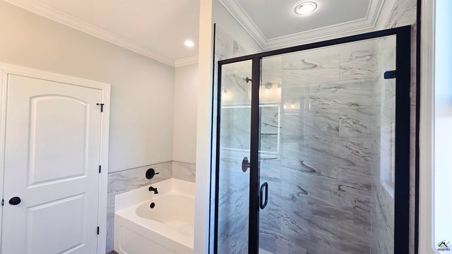 302 Firelight Way, Byron, GA 31008