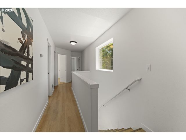 9205 N MACRUM Ave, Portland, OR 97203