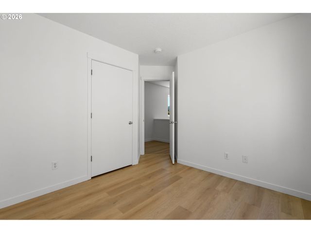 9205 N MACRUM Ave, Portland, OR 97203