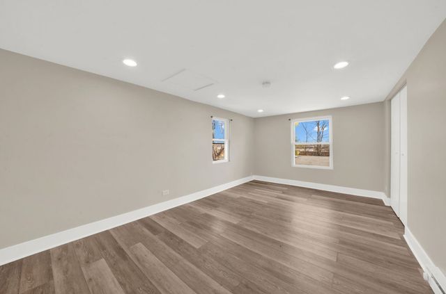 12565 Irving Avenue, Blue Island, IL 60406