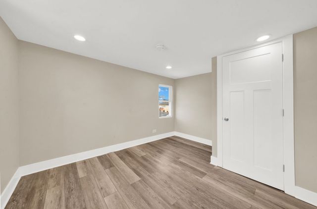 12565 Irving Avenue, Blue Island, IL 60406