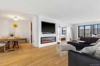 1085 Warburton Ave 304, Yonkers, NY 10701