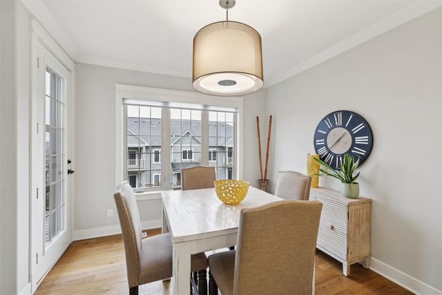 14036 Ridgemont Drive, Urbandale, IA 50323