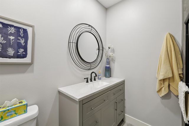 14036 Ridgemont Drive, Urbandale, IA 50323