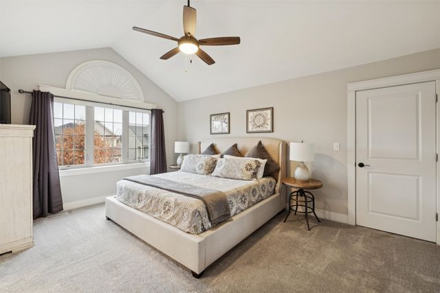 14036 Ridgemont Drive, Urbandale, IA 50323