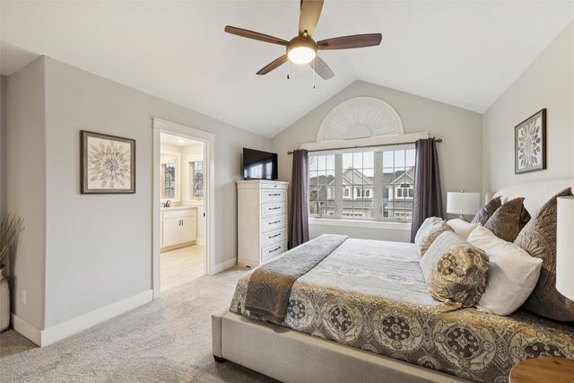 14036 Ridgemont Drive, Urbandale, IA 50323