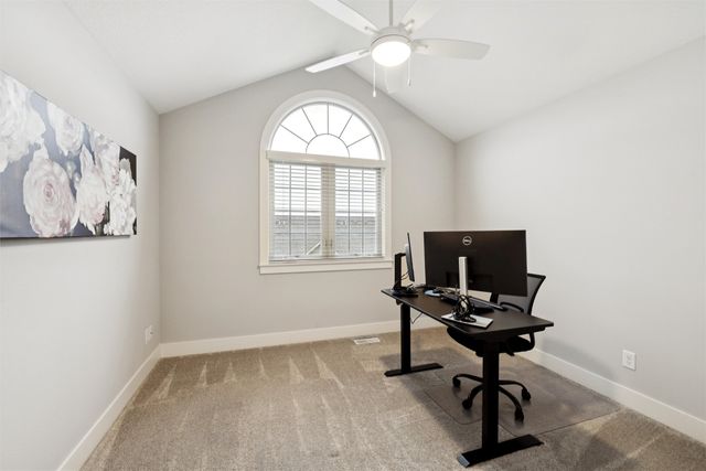 14036 Ridgemont Drive, Urbandale, IA 50323