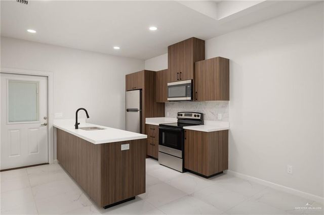 3501 Mary Lane 3, Weslaco, TX 78599