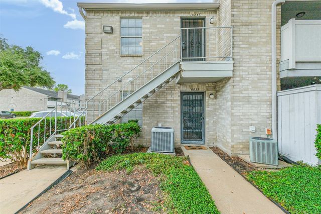 10837 Braes Bend Drive, Houston, TX 77071