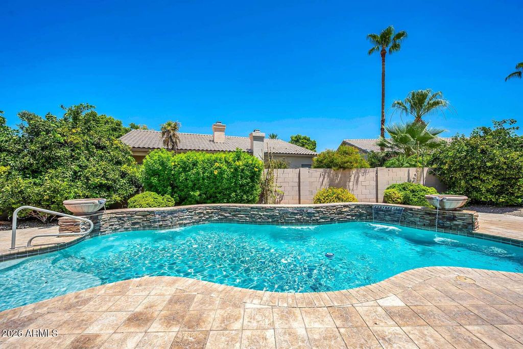 1860 E STEPHENS Drive, Tempe, AZ 85283 — photo 2