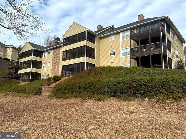 92 Gleneagle Court B301, Clayton, GA 30525