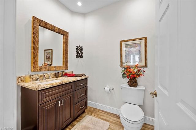 5963 Sand Wedge LN 205, Naples, FL 34110
