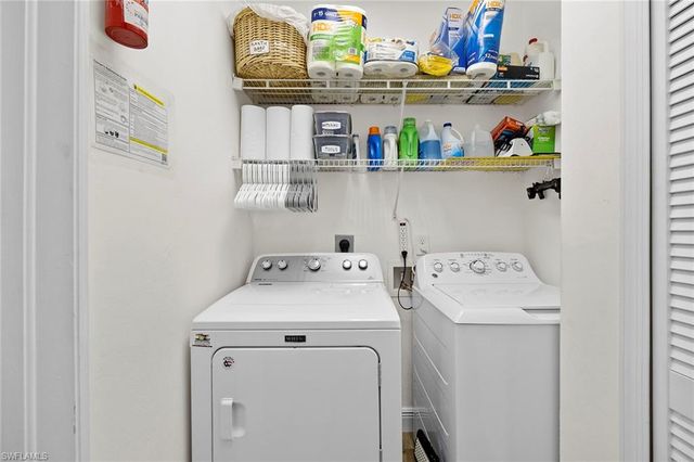 5963 Sand Wedge LN 205, Naples, FL 34110