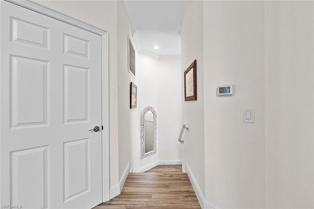 5963 Sand Wedge LN 205, Naples, FL 34110