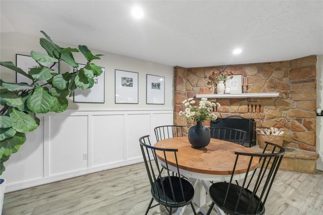 1800 Sheridan Drive, Baytown, TX 77520